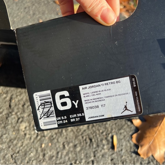 USED retro jordan 11s - Picture 2 of 12